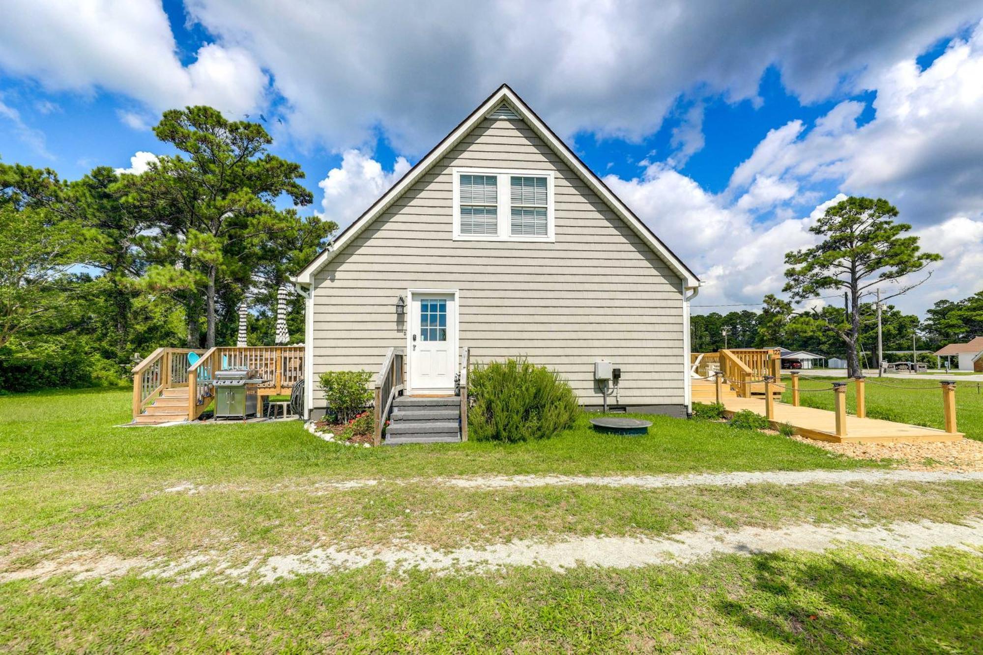 The Willowberry House With Deck And Grill! Harkers Island Exterior foto
